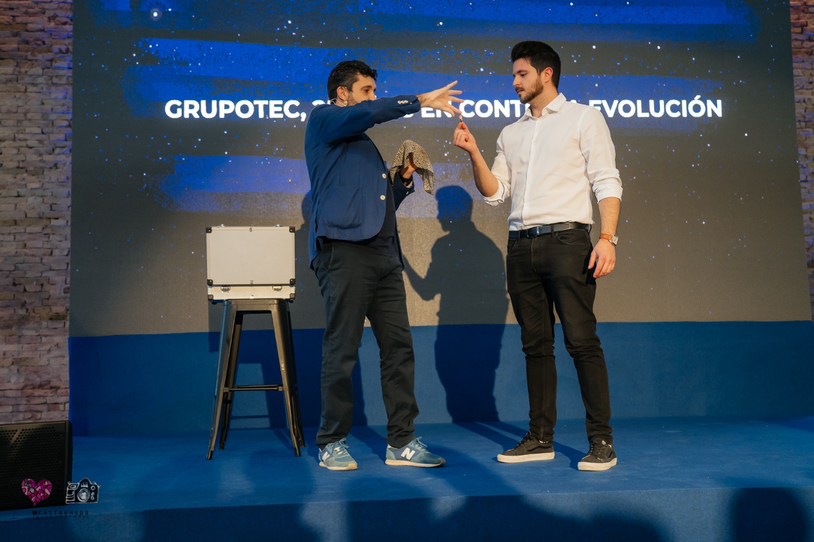 Actuación de magia en evento corporativo Valencia