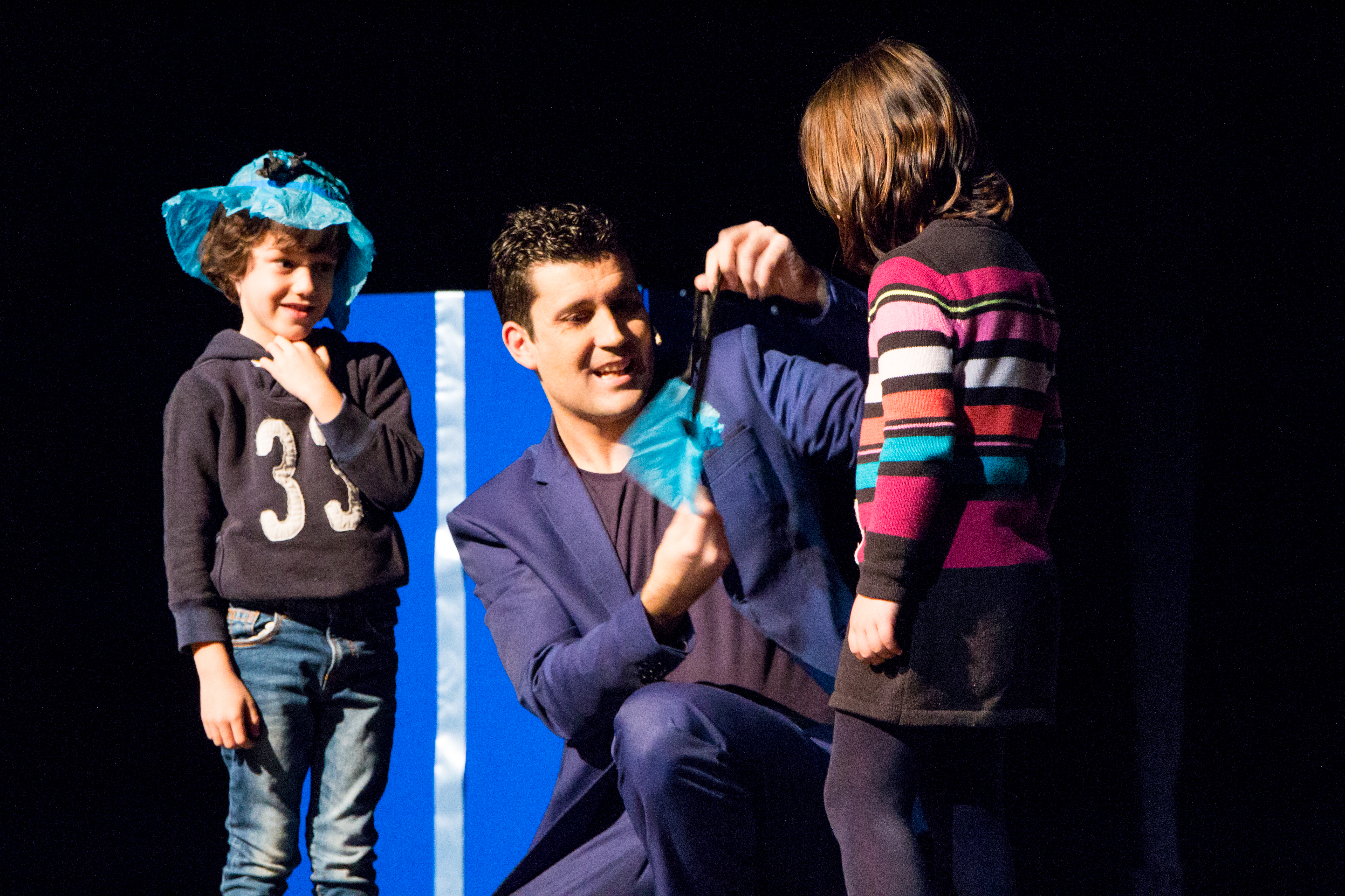 Show de magia en teatro familiar Valencia